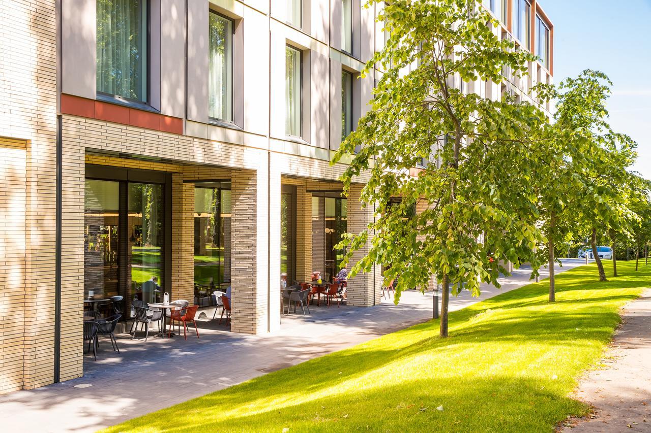 Courtyard By Marriott Edinburgh West Hotel Exterior photo